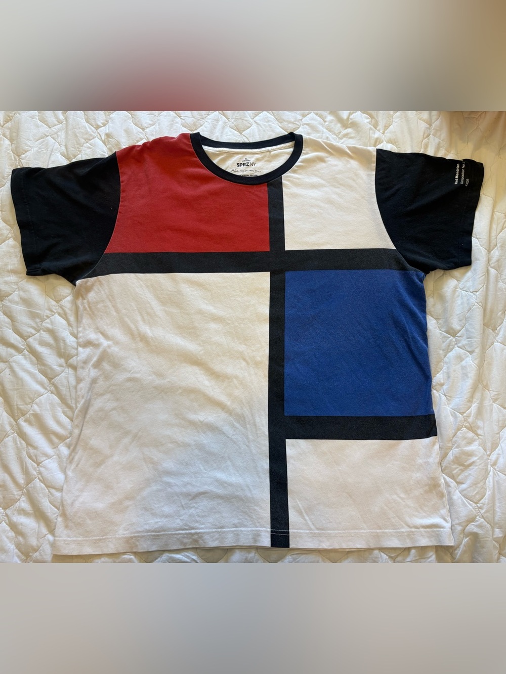 Uniqlo Colorblock Short Sleeve Tee in White, Black, Red & Blue